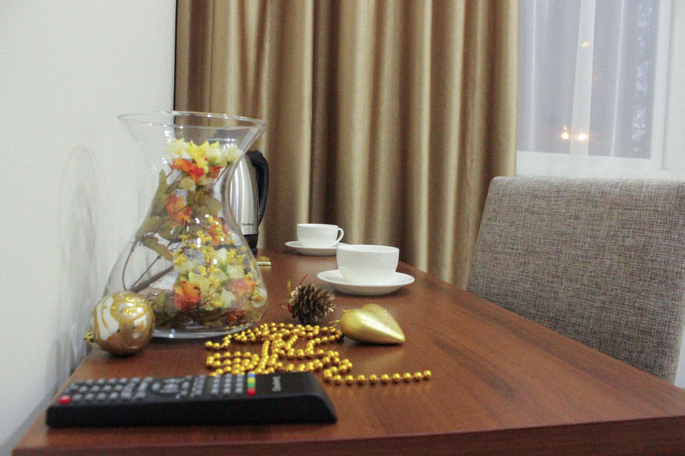 Brown Hotel Asztana Kültér fotó