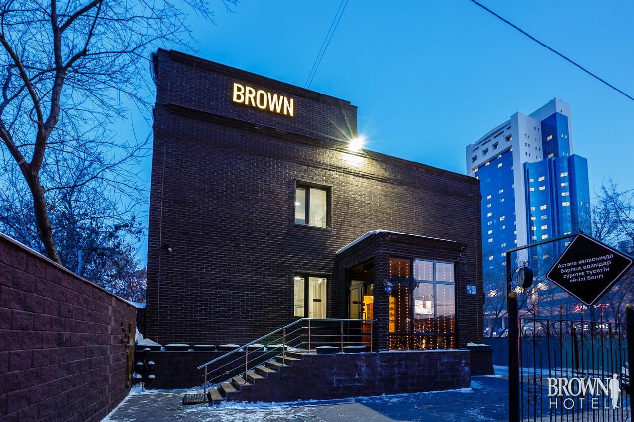 Brown Hotel Asztana Kültér fotó
