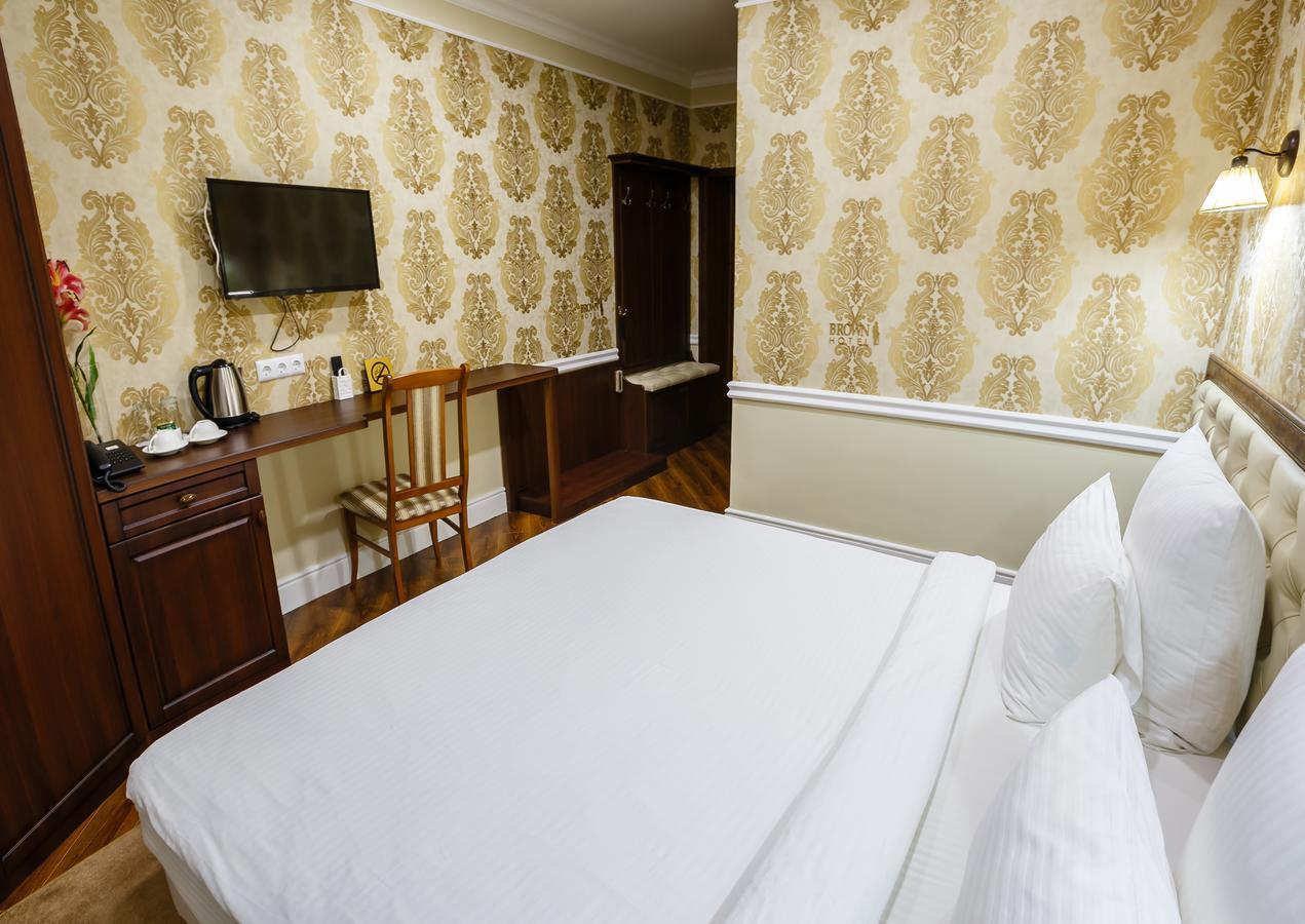 Brown Hotel Asztana Kültér fotó