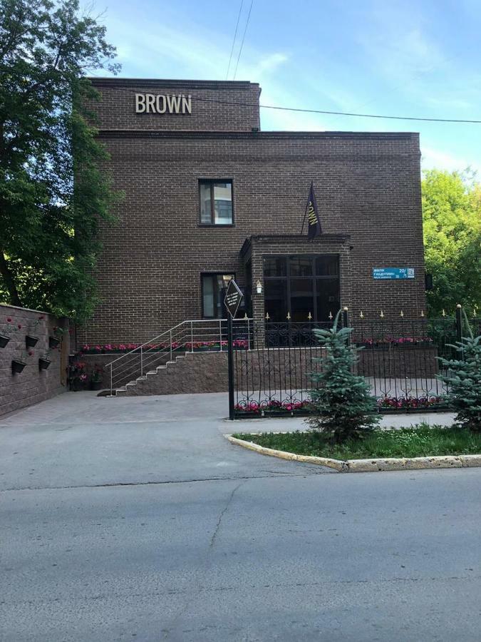 Brown Hotel Asztana Kültér fotó